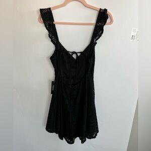 LULU’S Black Lace Sleeveless Flare Mini Dress Size S NWT